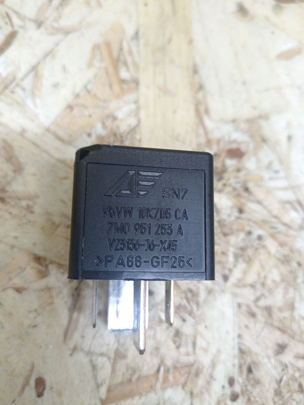 Реле, 1300 рублей, Рязань