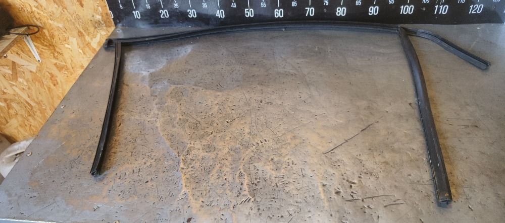 Уплотнитель стекла двери, 2200 рублей, Рязань